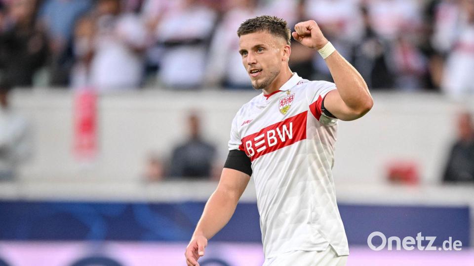 Ermedin Demirovic brachte den VfB Stuttgart mit drei Treffern auf die Siegerstraße. Bild: Harry Langer/dpa
