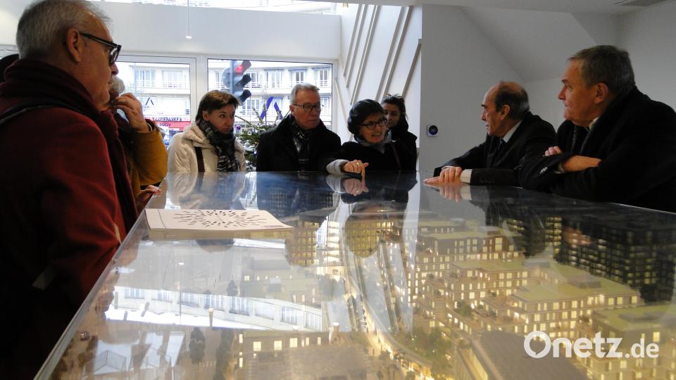 Impressionen vom Besuch der Weidener Delegation in Issy-les-Moulineaux Bild: esa