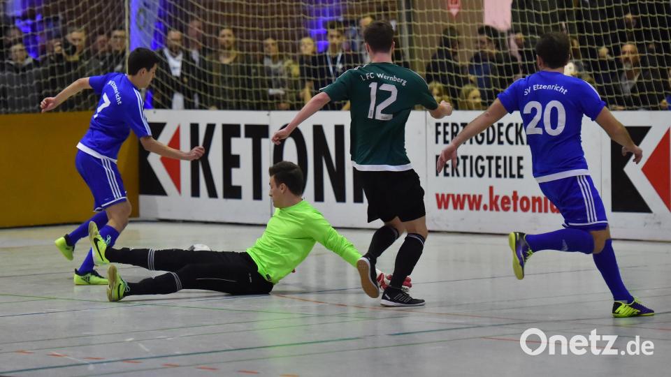 SV Etzenricht - FC Wernberg 2:0 Bild: A. Schwarzmeier