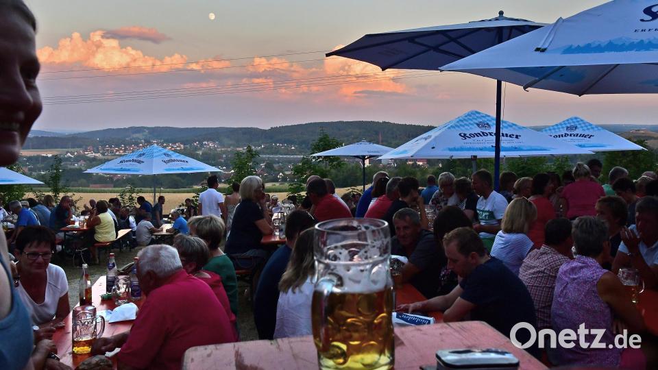 Wo Seelen daheim sind: zum Beispiel auf dem Annabergfest im Juli. Bild: Hartl