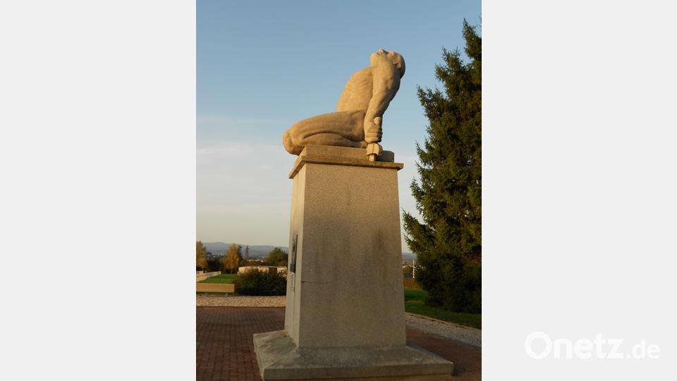 Dieses Monument auf einem Soldatenfriedhof in Lothringen war 2018 Ziel Tausender Besucher. Es stammt aus Grafenwöhr. Bild: Ville de Sarrebourg