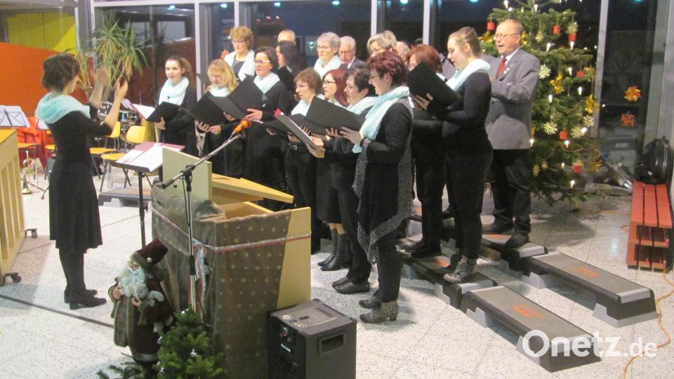 Kirchenchor „Patrona Bavariae“ unter der Leitung von Julia Daubner. Bild: hkö