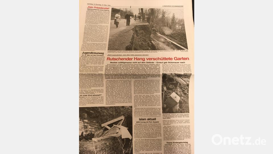 Die rutschende Fronberger Straße sorgt im März 1994 immer noch für Schlagzeilen. Bild: ihl