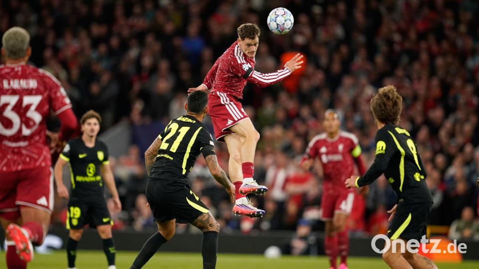Florian Wirtz (M) gewann mit dem FC Liverpool. Bild: Dave Thompson/AP/dpa