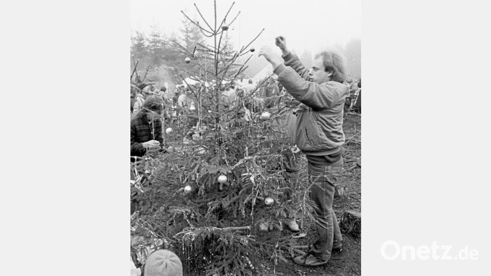 Weihnachten im Hüttendorf Bild: Gerhard Götz
