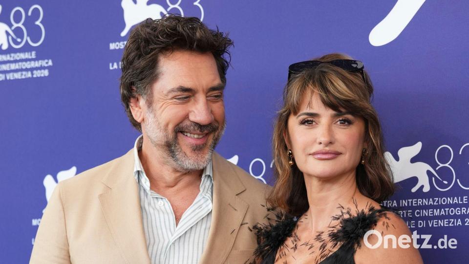 Bardem und Cruz präsentieren in Venedig ihren neuen Film „Bunker“. Bild: Scott A Garfitt/Invision/AP/dpa