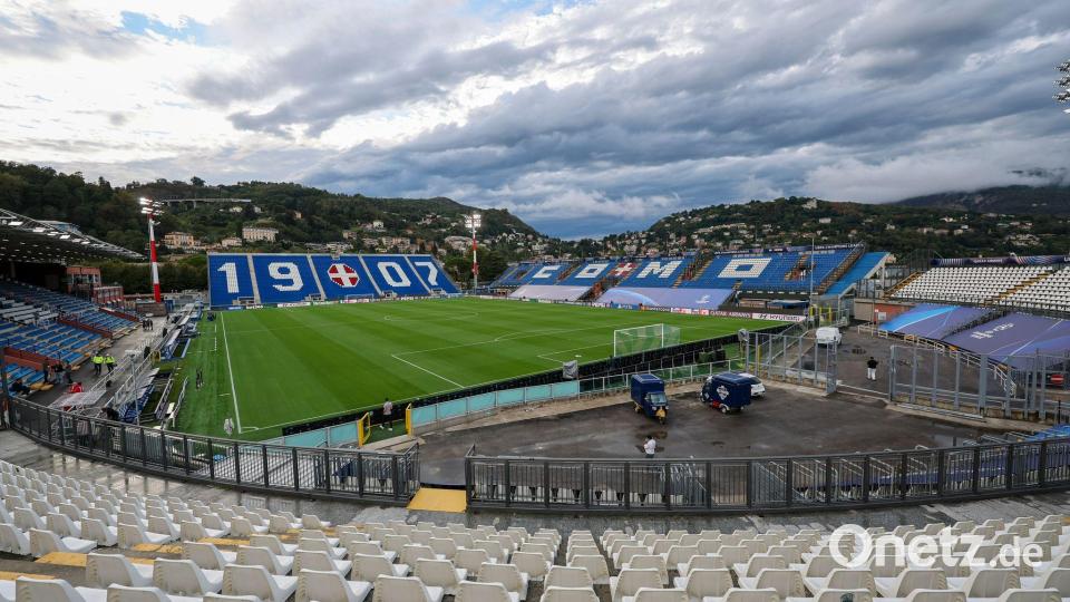 Das Stadion des Clubs liegt direkt am Comer See. Bild: Jan Woitas/dpa