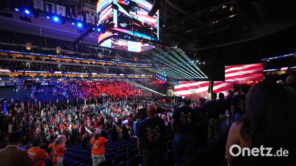 Bei ihrem Parteitag in Texas porträtieren Republikaner die Demokraten als eine radikal linke Bedrohung für die USA. Bild: Alex Brandon/AP/dpa
