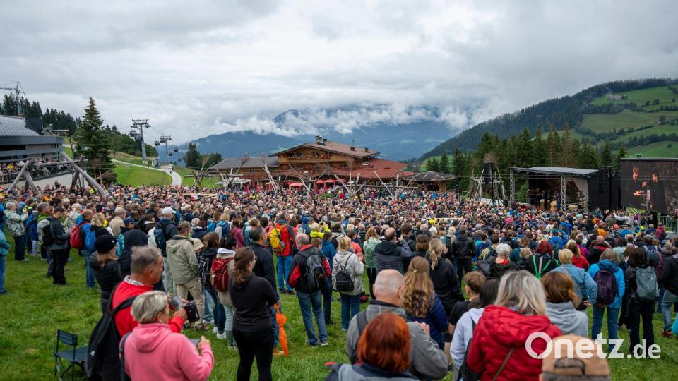 Die Serie „Der Bergdoktor“ spielt am Wilden Kaiser in Tirol. Bild: Peter Kneffel/dpa