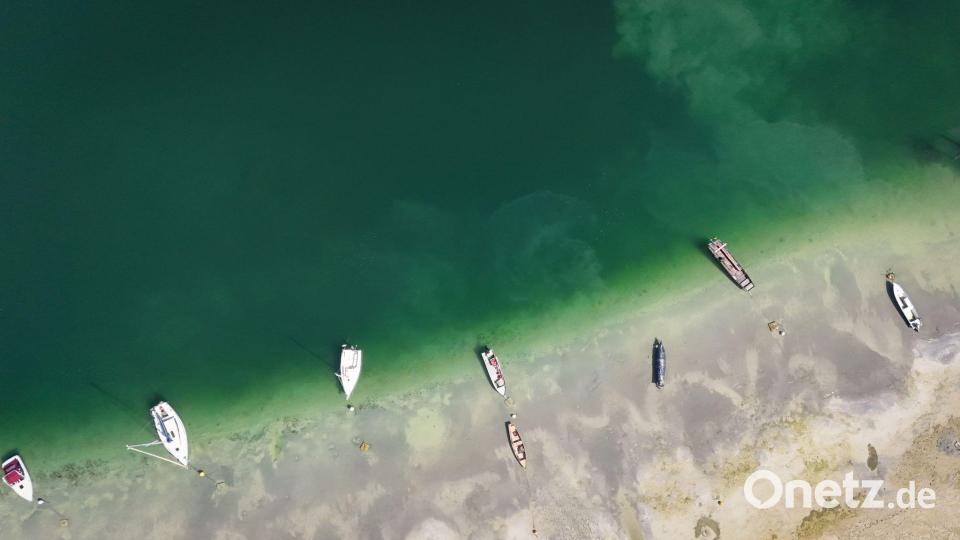 Die Folgen des Niedrigwassers sind deutlich sichtbar. Bild: Marius Bulling/onw-images/dpa