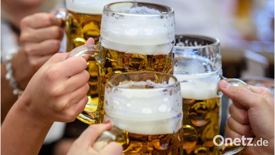 Das Wiesnbier ist extra-stark. (Archivbild) Bild: Matthias Balk/dpa