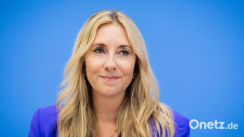 Bayerns Schulen sind aus der Sicht von Kultusministerin Anna Stolz gut auf das neue Schuljahr vorbereitet. (Archivbild) Bild: Christoph Soeder/dpa