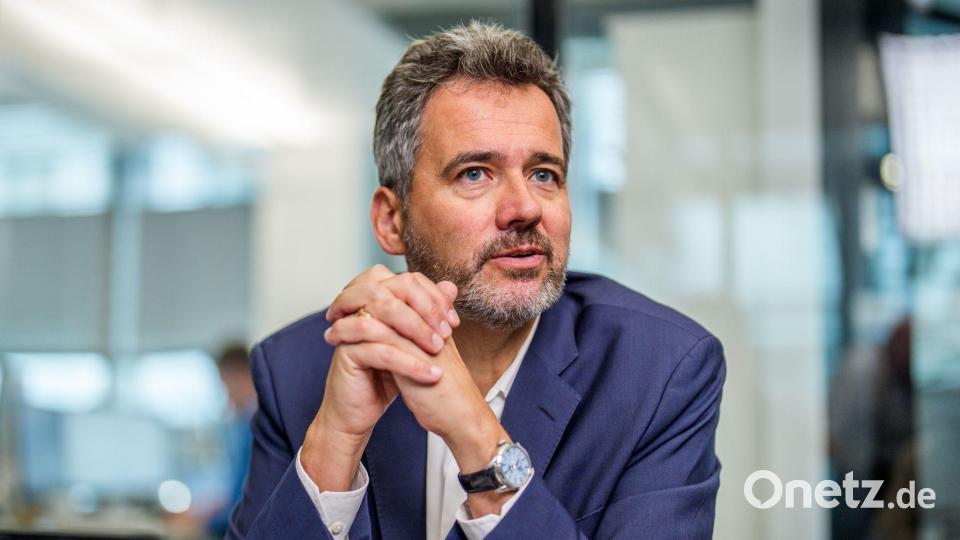Warnery leitet den Konsumgüterkonzern Beiersdorf seit Mai 2021. Bild: Michael Kappeler/dpa