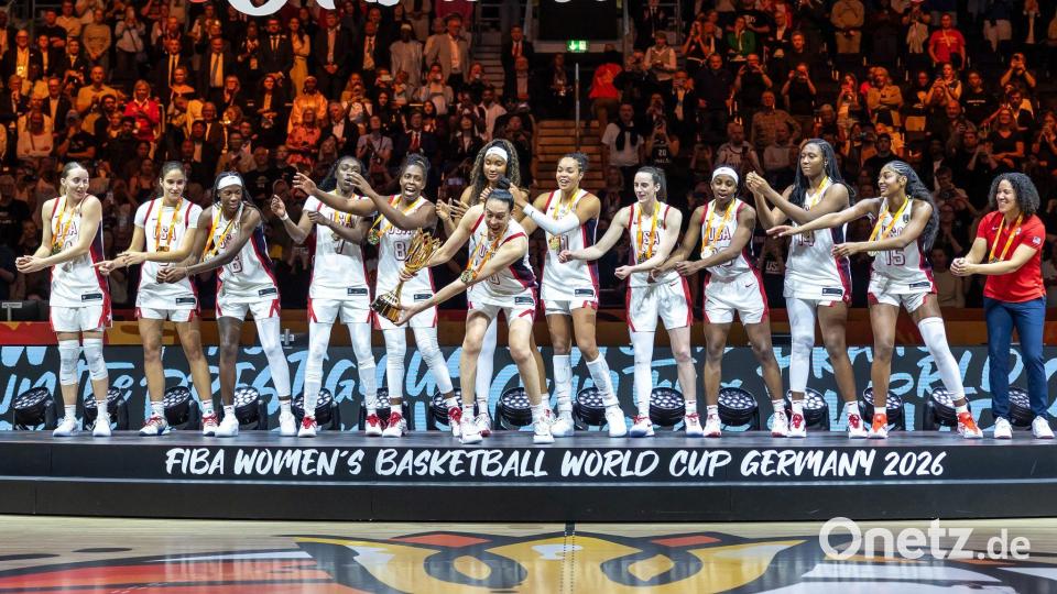 Die US-Frauen bejubeln das nächste WM-Gold. Bild: Andreas Gora/dpa