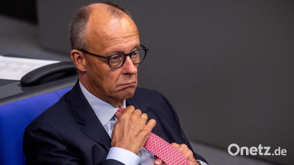 Kanzler Friedrich Merz (CDU) und seine Partei sind in einer heiklen Lage. (Archivbild) Bild: Michael Kappeler/dpa