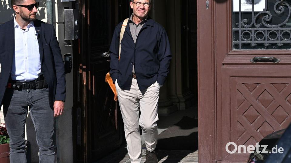 Ministerpräsident Ulf Kristersson hat die Hoffnung noch nicht aufgegeben: Er will weiterregieren. Bild: Claudio Bresciani/TT News Agency/AP/dpa