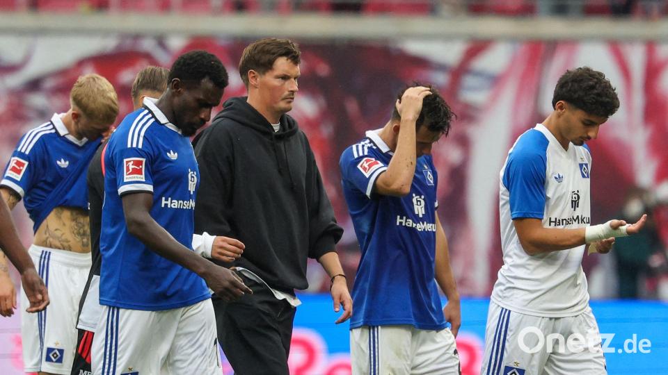 Enttäuschung in Leipzig: Der HSV verliert schon wieder hoch. Bild: Jan Woitas/dpa