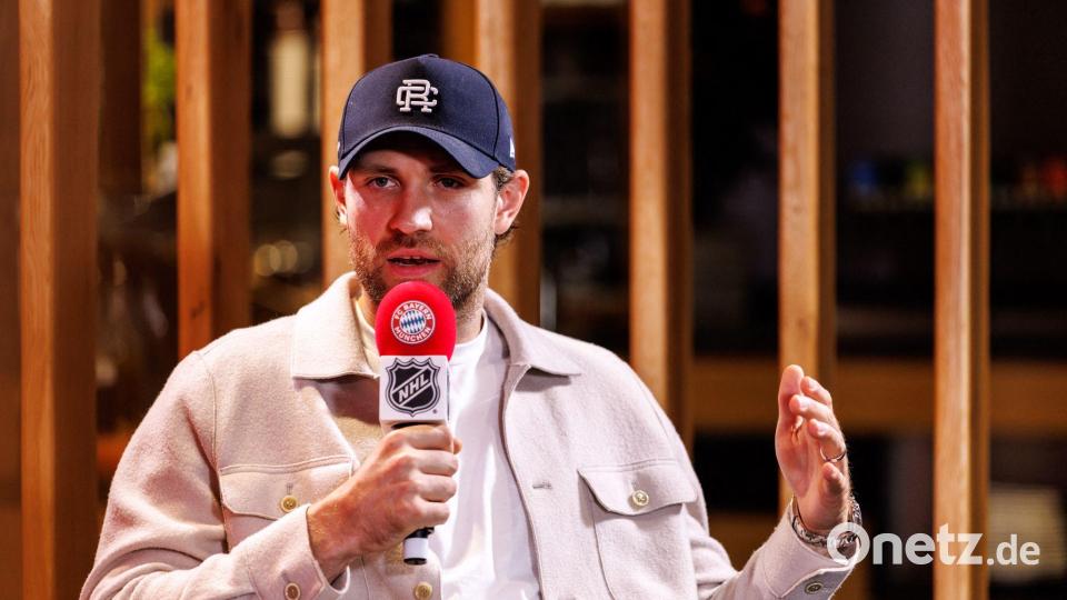 Eishockey-Superstar Leon Draisaitl kam für die Verkündung der NHL-Spiele in Deutschland nach München. (Archivbild) Bild: Matthias Balk/dpa