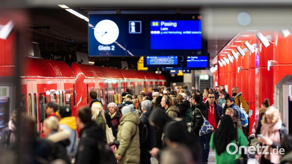 Fast alle S-Bahnlinien sind in München auf der Stammstrecke unterwegs. (Archivbild) Bild: Lukas Barth/dpa