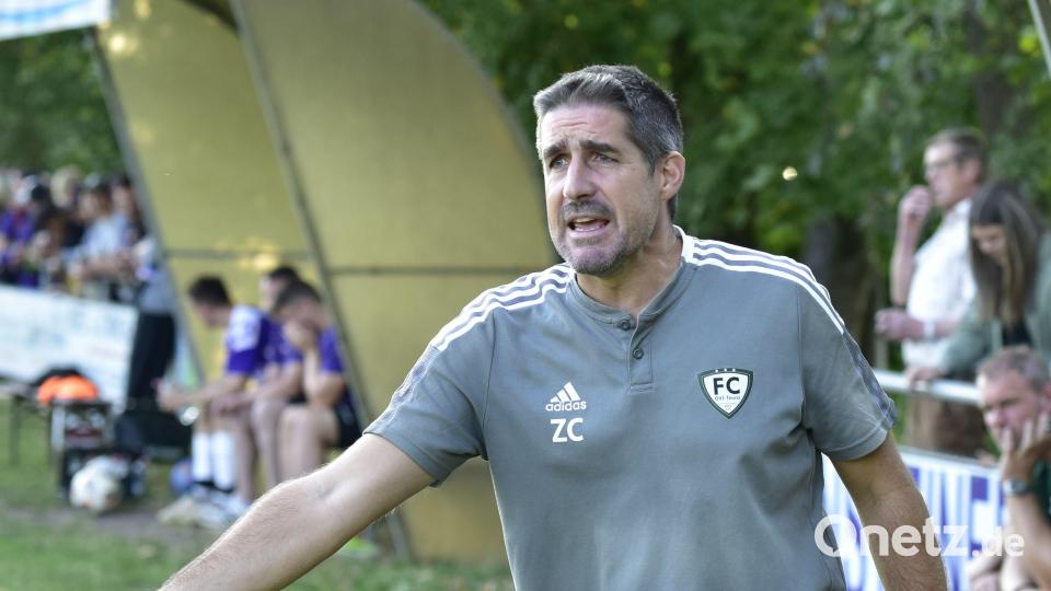 Christian Zechmann, Trainer des FC OVI/Teunz. Bild: ham