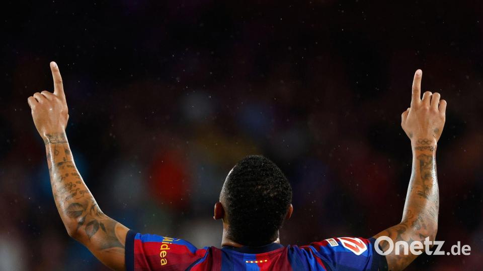 Gabriel Jesus von Barcelona jubelt. Bild: Joan Monfort/AP/dpa