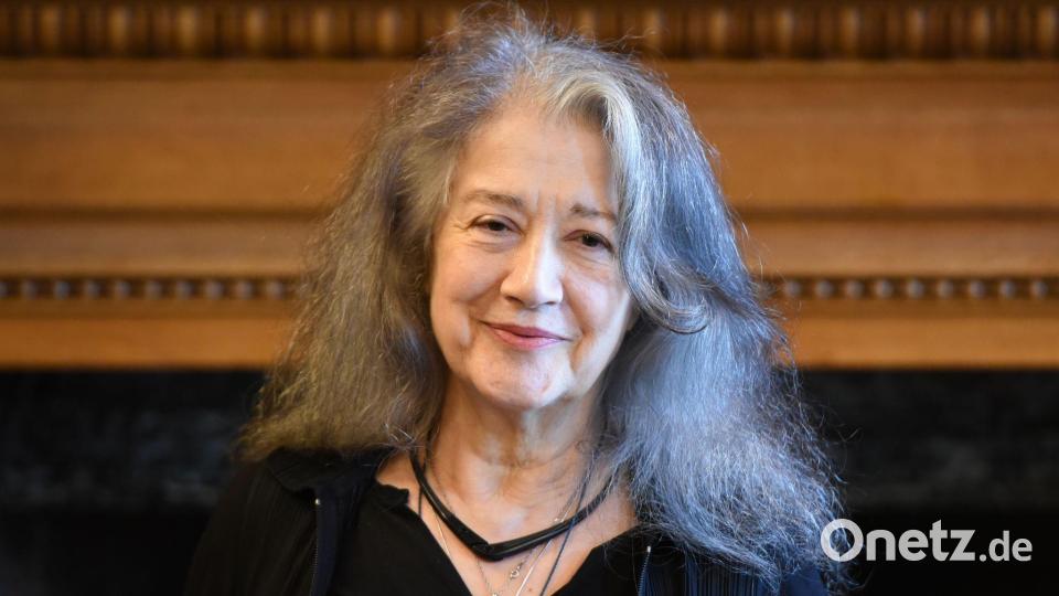 Stargast des Abends ist die berühmte Pianistin Martha Argerich. (Archivbild) Bild: Daniel Bockwoldt/dpa