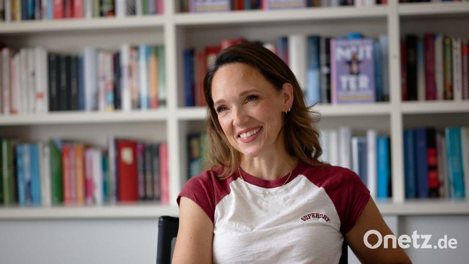 Karolin Kebekus ist eine der Prominenten, die ihr Glück versuchen wollen. Bild: Henning Kaiser/dpa