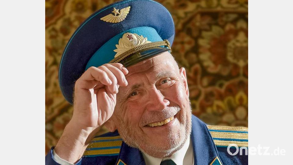 Porträt von Ashat, Schwiegervater des Fotografen, in Nowo Ichsanowo. Bild: Fotodesign Gerd Dollhopf