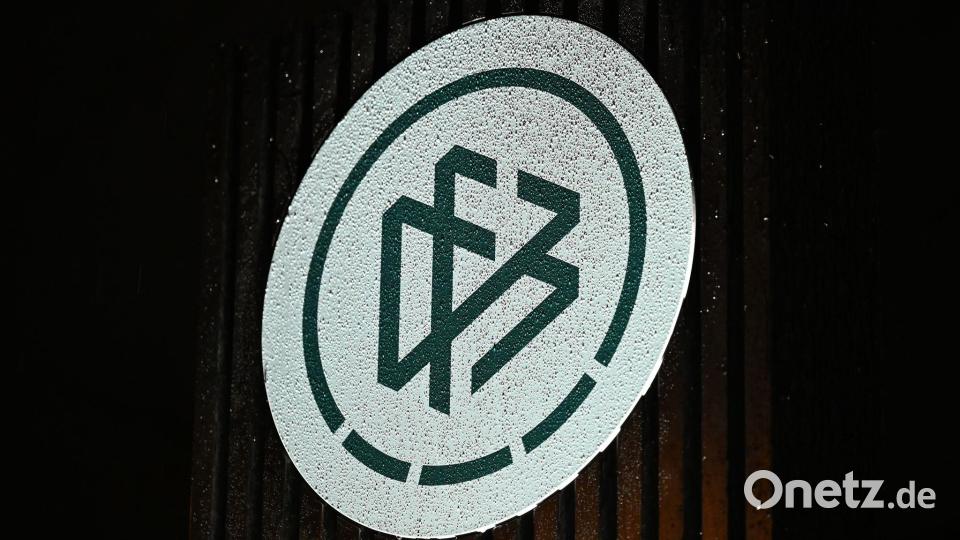Der DFB ändert seine Satzung. (Archivbild) Bild: Michael Brandt/dpa