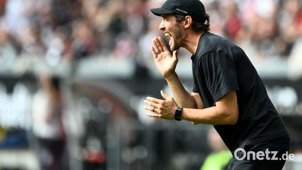 Verpasste den vierten Sieg nacheinander mit Freiburg: SC-Coach Julian Schuster. Bild: Florian Wiegand/dpa