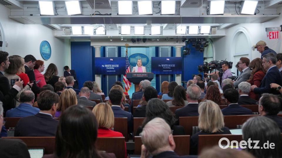 Trump geht immer wieder gegen ihm missliebige Medien vor. (Archivbild) Bild: Julia Demaree Nikhinson/AP/dpa