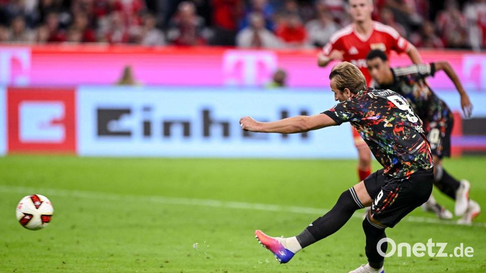 98 Spiele für 100 Tore: Harry Kane bei seinem Rekordschuss vom Punkt. Bild: Harry Langer/dpa