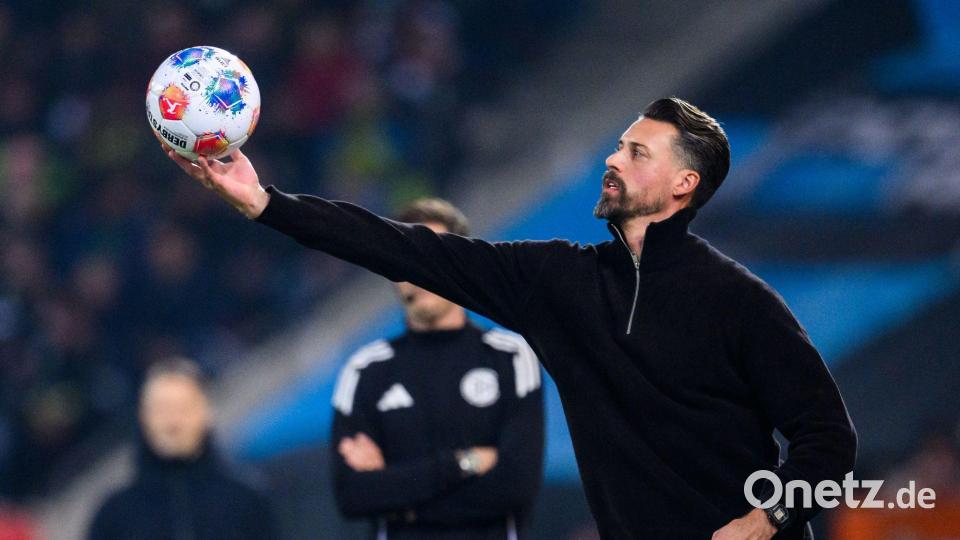 Wechselt zu Hannover 96: Trainer Sandro Wagner. (Archivbild) Bild: Tom Weller/dpa