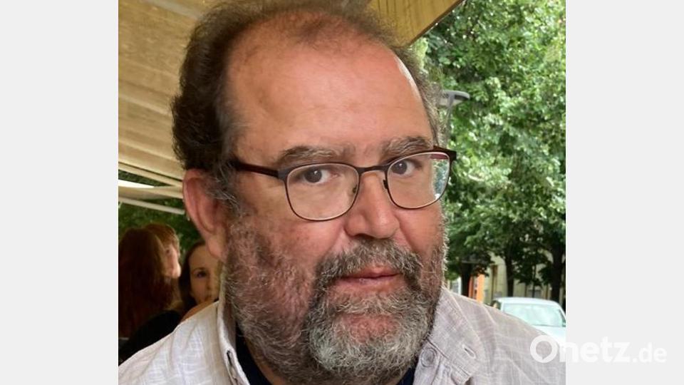 Musiker Stefan Huber sorgt für außergewöhnliche Klänge. Bild: Josef Kölbl