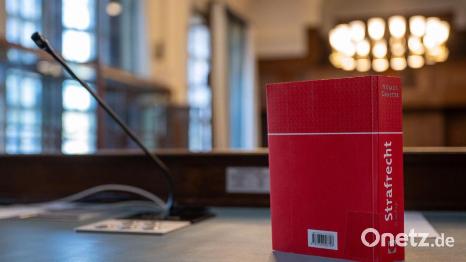 Wegen seiner Aussage im Maut-Untersuchungsausschuss des Bundestags kommt Ex-Bundesverkehrsminister Andreas Scheuer vor Gericht. (Symbolbild) Bild: Monika Skolimowska/dpa