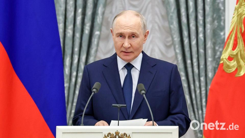 Alle Parteien im künftigen Parlament unterstützen Putins Kriegskurs. Bild: Alexander Kazakov/Pool Sputnik Kremlin/AP/dpa