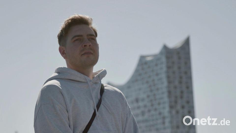 Paul Ninus Naujoks engagiert sich für sichere Orte für Transpersonen. Bild: Björn Lindenblatt/ZDF/dpa