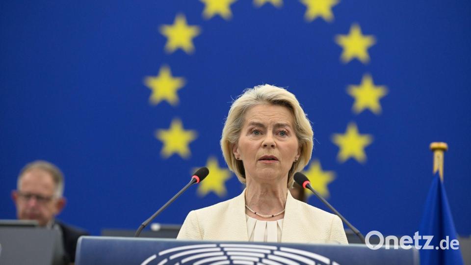 Die Präsidentin der Europäischen Kommission, Ursula von der Leyen, gratulierte dem Handelskommissar zum verhandelten Abkommen. (Archivbild) Bild: Pascal Bastien/AP/dpa