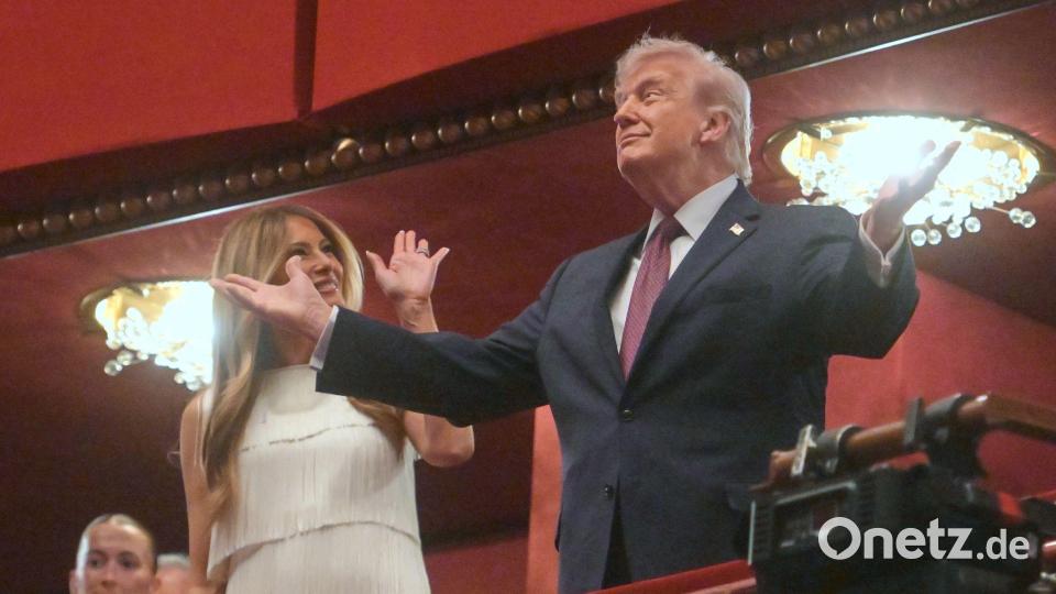 Kritische Berichte mag Trump nicht - Huldigungen sind ihm lieber. (Archivbild) Bild: Rod Lamkey/AP/dpa