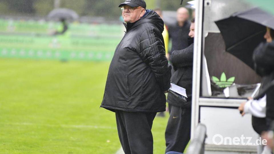 Rüdiger Fuhrmann ist neuer Trainer des SV Schwandorf-Ettmannsdorf. Archivbild: Hubert Ziegler