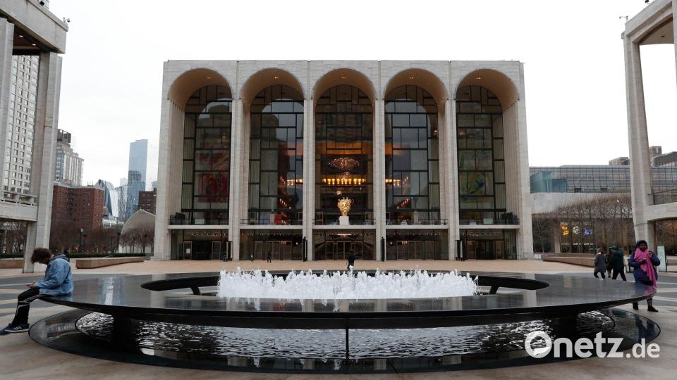 Die New Yorker Metropolitan Oper ist in die Saison gestartet. (Archivbild) Bild: Kathy Willens/AP/dpa