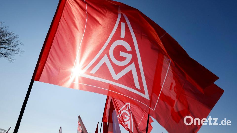 Die Tarifverhandlungen für die Metall- und Elektroindustrie beginnen im Oktober. (Archivbild) Bild: Thomas Banneyer/dpa