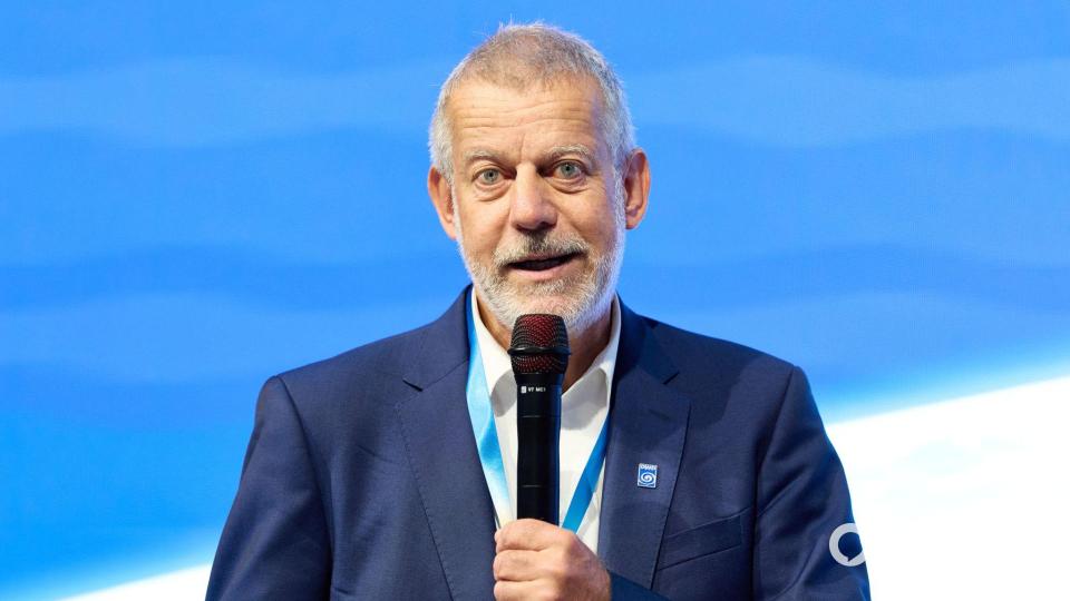 Tobias Fuchs, Vorstand Klima und Umwelt des DWD, als Vortragender beim 16. Extremwetterkongress. Bild: Georg Wendt/dpa