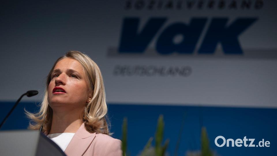 VdK-Präsidentin Verena Bentele sieht den erneut geplanten Tankrabatt als falschen Weg (Archivbild) Bild: Christophe Gateau/dpa