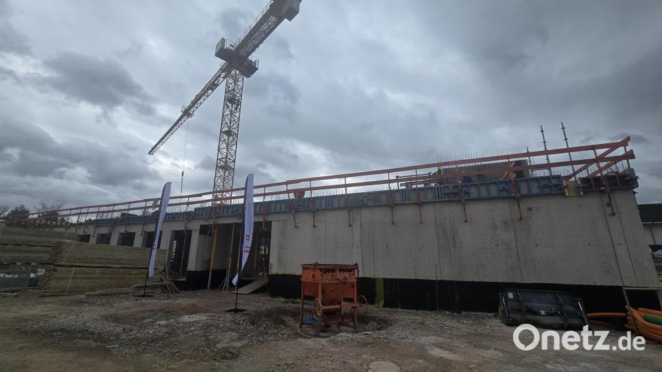 Die Bauarbeiten in Wernberg-Köblitz gehen zügig voran. Im Mai 2028 soll der Neubau der Integrierten Leitstelle abgeschlossen werden. Bild: Marc Feil