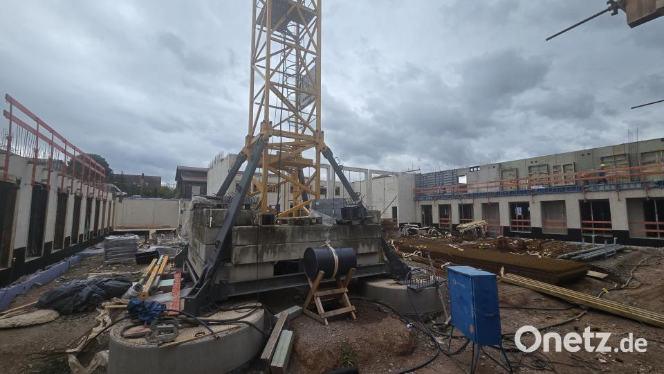 Aktuell wird in Wernberg-Köblitz am Rohbau gearbeitet. Bild: Marc Feil