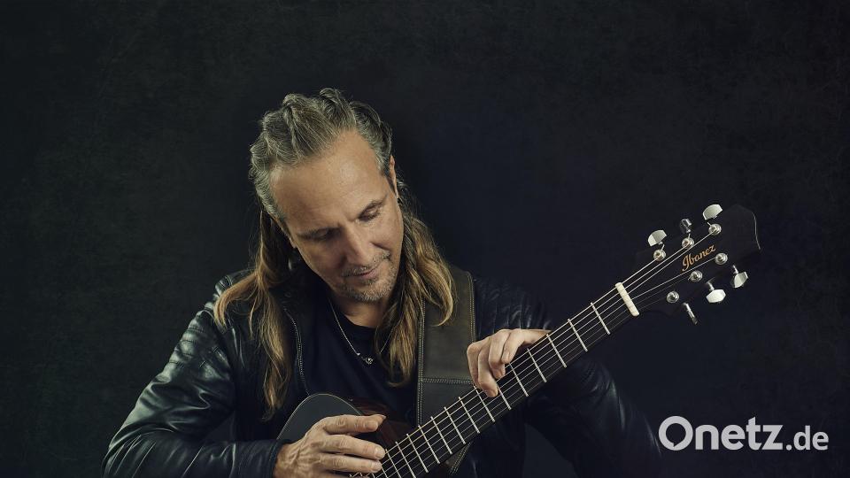 Michael Dandorfer beeindruckt mit modernem Fingerstyle. Bild: Michael Dandorfer