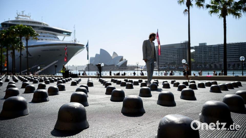 Die Installation „Mushrooms“ steht direkt am Hafen von Sydney. Bild: Bianca De Marchi/AAP/dpa