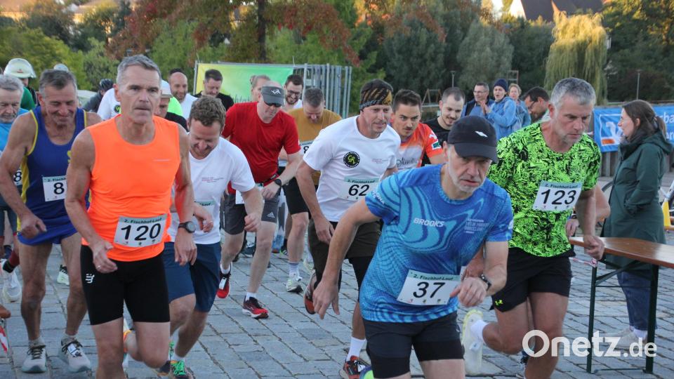 Der Start zum Hauptlauf der Männer. Bild: Konrad Rosner