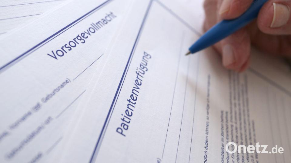 Wichtige Dokumente können im Zentralen Vorsorgeregister als Abschriften digital hinterlegt werden. (Symbolbild) Bild: Karl-Josef Hildenbrand/dpa/dpa-tmn